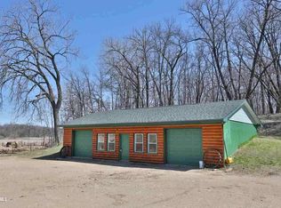 S Blackjack Rd, Galena, IL 61036