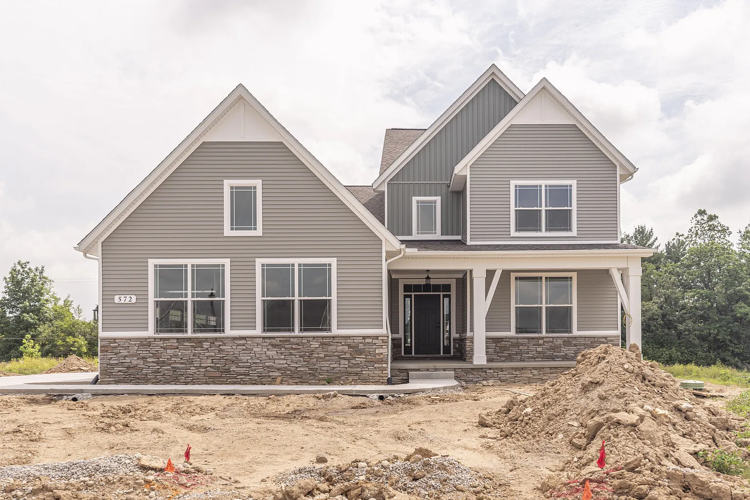 572 W Lincolnshire Ct #9 photo 1