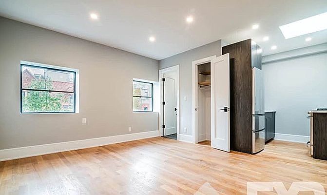 1st image of 123 8th Ave #4M
