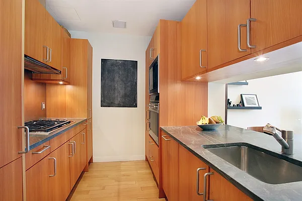 Sold by Corcoran | media 3