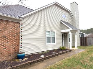 2824 Saville Garden Way, Virginia Beach, VA 23453