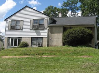 702 Davisville Rd, Warminster, PA 18974