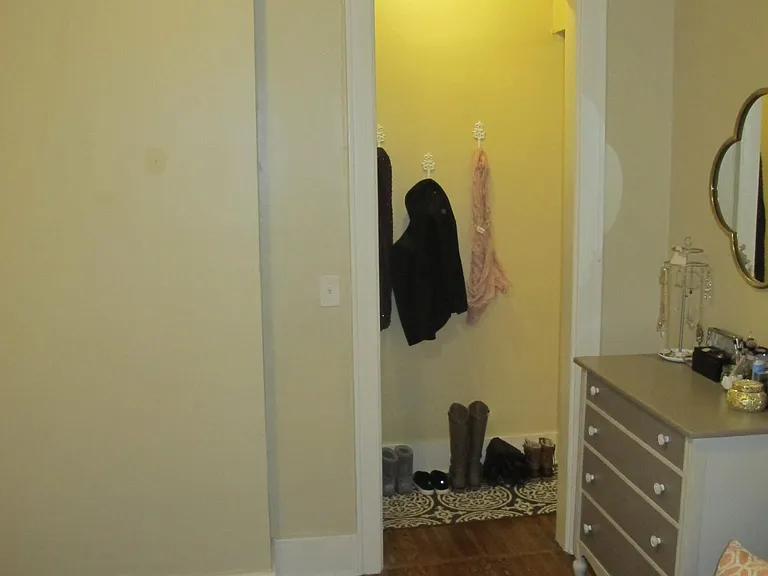 43 Vick Park #4 — Photo 8