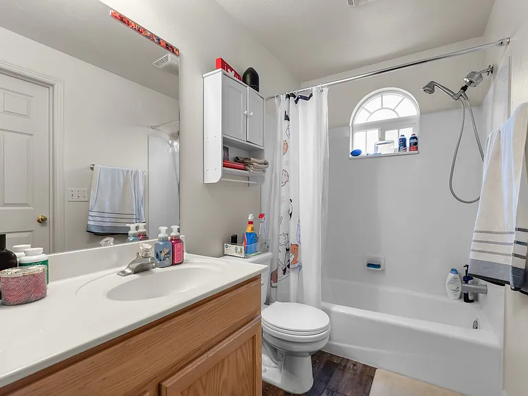 432 N Seven Peaks Blvd #213 — Photo 10