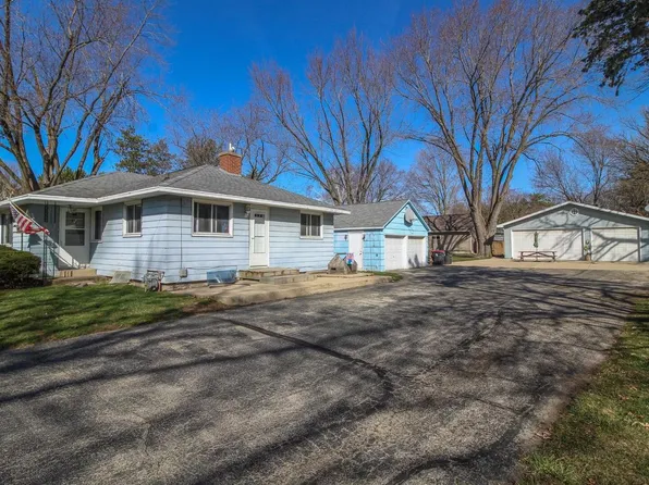W6154 Hackbarth ROAD, Fort Atkinson, WI 53538