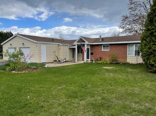 84 Maryland Rd, Plattsburgh, NY 12903