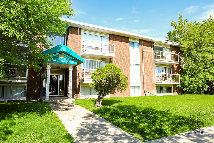 11906 104th St NW