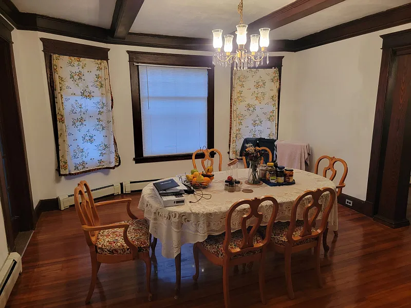 2 bed, 1.5 bath, 1000 sqft, $1,600 — Photo 4