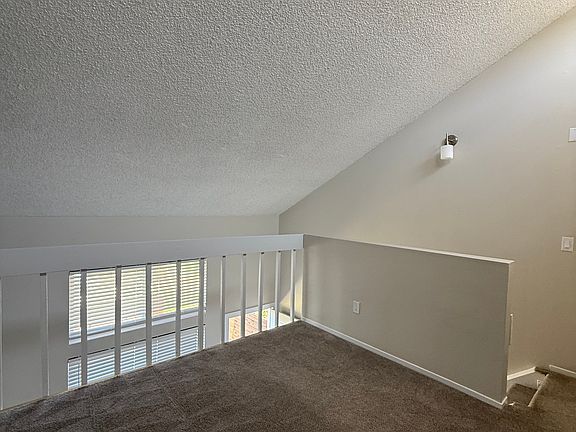 5th image of 412 W North Ave #93