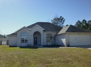 108 Lake Manor Dr, Kingsland, GA 31548