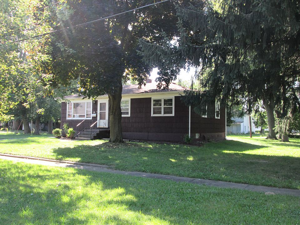 1st image of 19 W Cleveland Ave