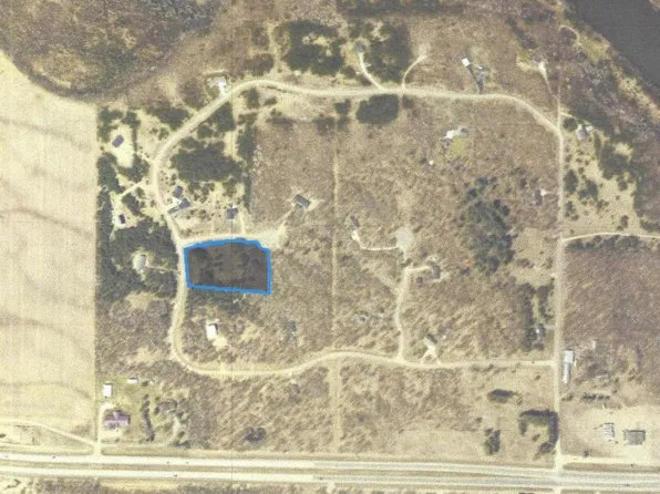 Twin Oaks Loop, Motley, MN 56466