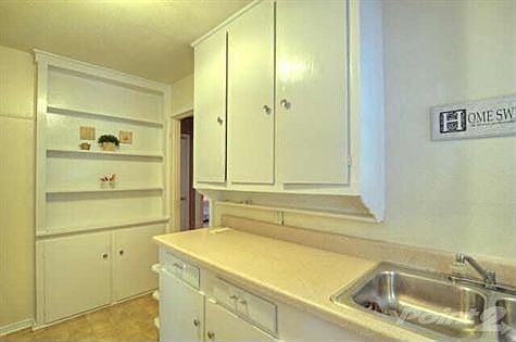 4th image of 1725 Willow St