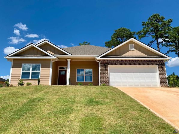 1146 Barrington Place Way, Macon, GA 31220