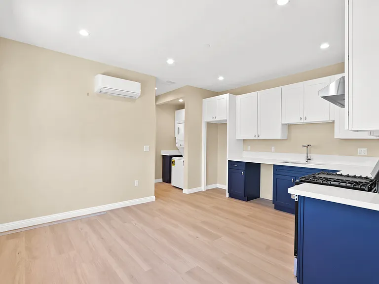 5232 Hammill Rd #5234-B — Photo 2