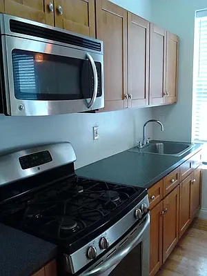 Rented by Lang Realty LLC | media 17