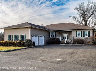 818 Monmouth Rd, Cream Ridge, NJ 08514