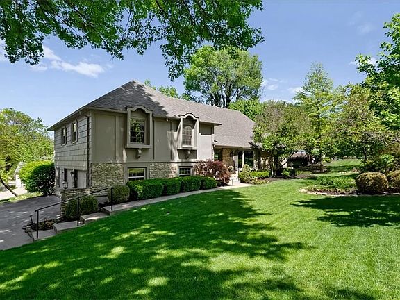 3rd image of 9029 High Dr