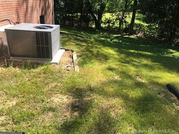 4th image of 114 Winston Dr