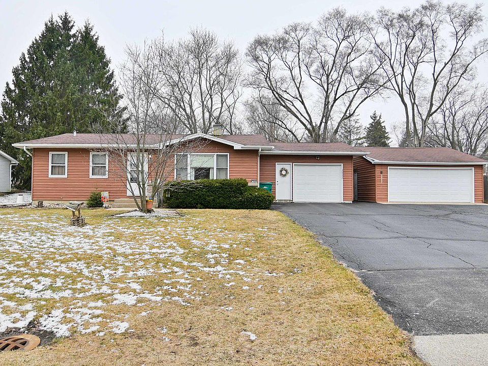 1st image of 36552 N Elizabeth Dr