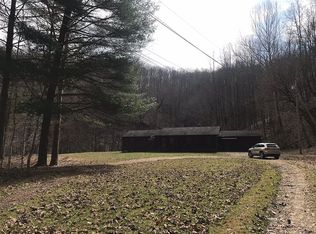 1207 Sauls Run Rd, Weston, WV 26452
