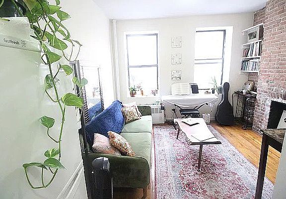 3rd image of 406 E 64th St #13A