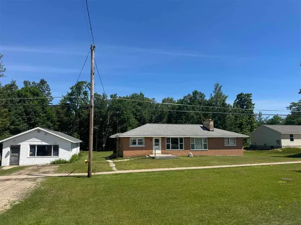 520 W Central Ave, Mackinaw City, MI 49701
