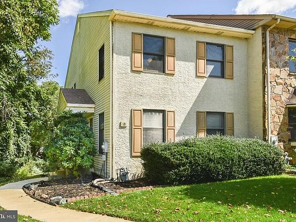 2nd image of 18 Naudain Ct