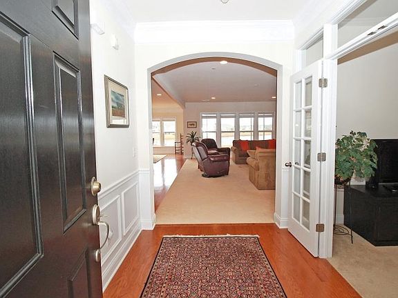 3rd image of 204 She Crab Ct