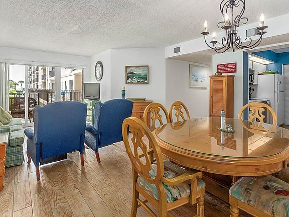 2nd image of 1440 Ocean Blvd Unit 121