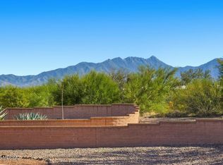 761 W Rio Moctezuma, Green Valley, AZ 85614