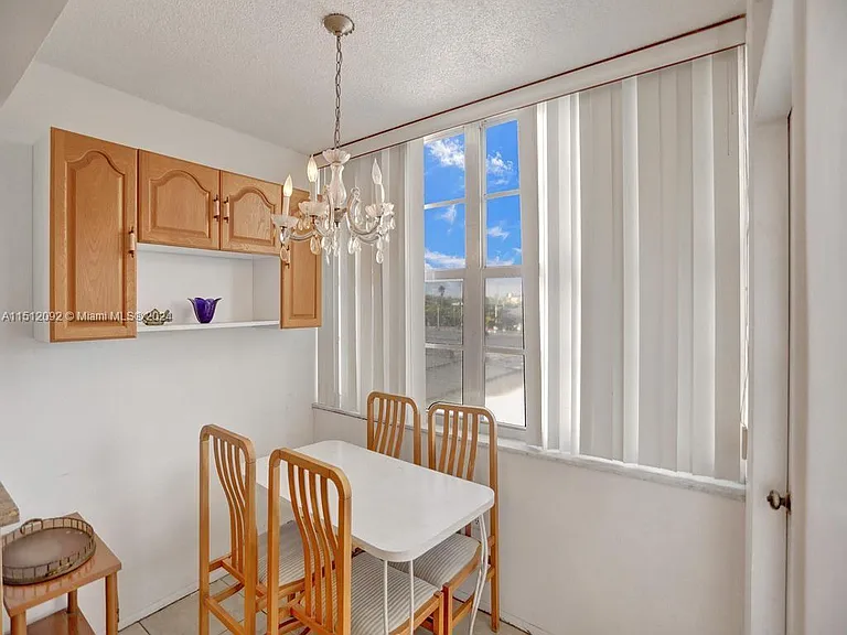 18051 Biscayne Blvd #304 — Photo 19