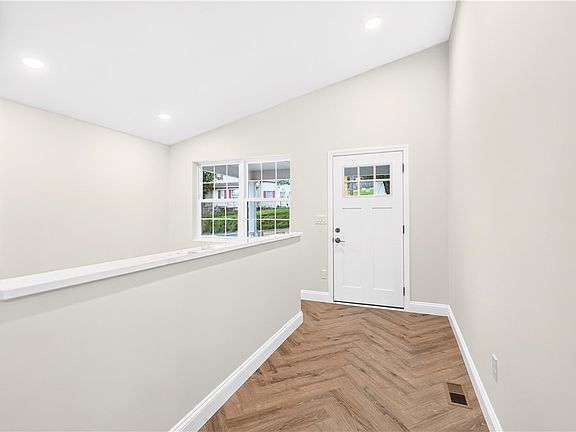 2nd image of 213 Reed Ave