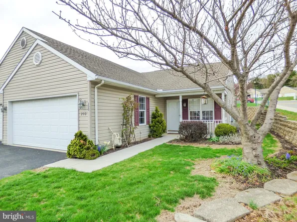 200 Equine Cv #200, Red Lion, PA 17356