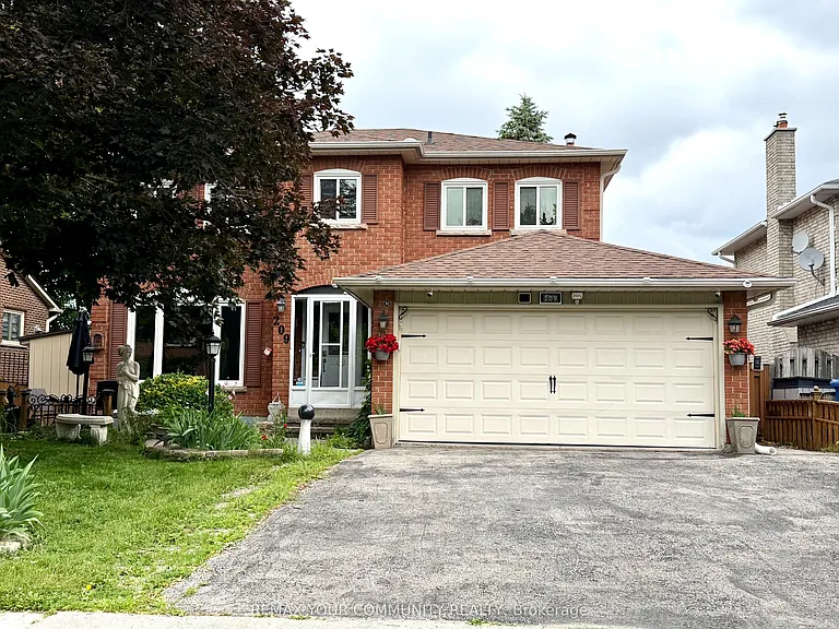 209 Yorkshire Dr — Photo 1