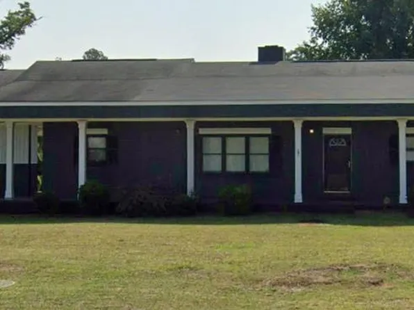 208 N Rosewood Dr, Albany, GA 31705
