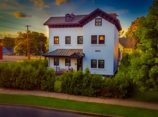 204 N Teal Lake Ave - C, Negaunee, MI 49866