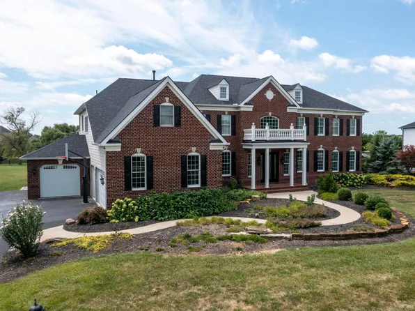 5177 Rosalind Blvd, Powell, OH 43065