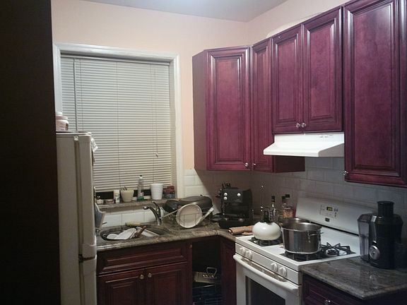4th image of 2213 35th St