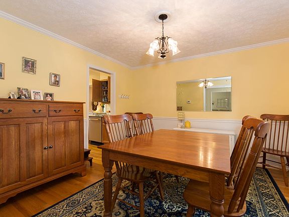 06-9903_Roundstone-3