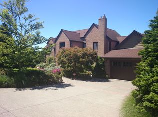 2623 46th Ave W, Seattle, WA 98199