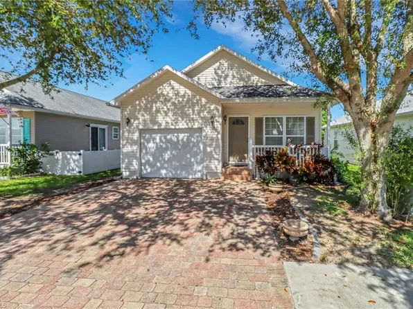 398 Leawood CIR, NAPLES, FL 34104