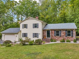 7 Loon St, Wolfeboro, NH 03894