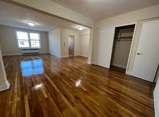 18235 Wexford Ter #5T, Jamaica, NY 11432