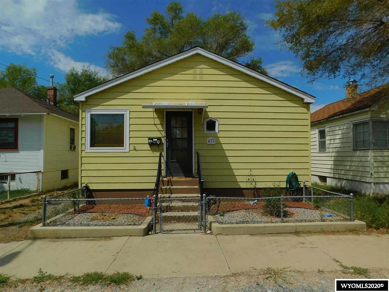 433 M St Rock Springs Wy 82901 Mls 20204346 Zillow