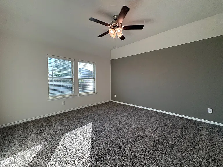 610 Union Dr — Photo 22