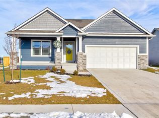 602 NE Elm St, Elkhart, IA 50073