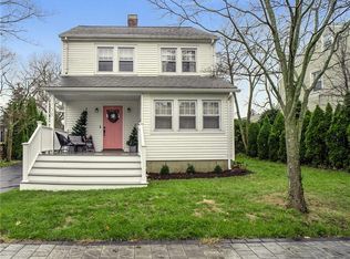 138 Granville St, Fairfield, CT 06824