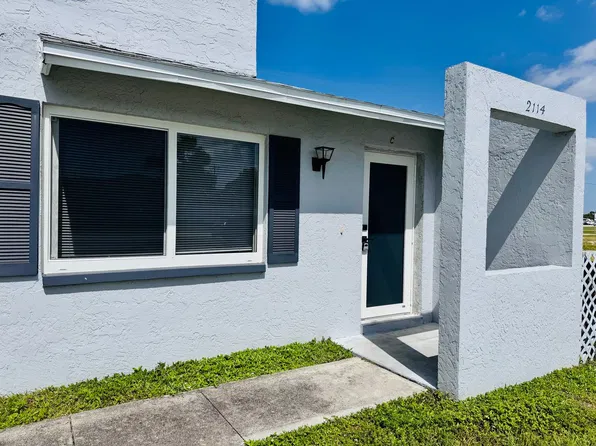 2114 SW 7th Pl APT C, Cape Coral, FL 33991