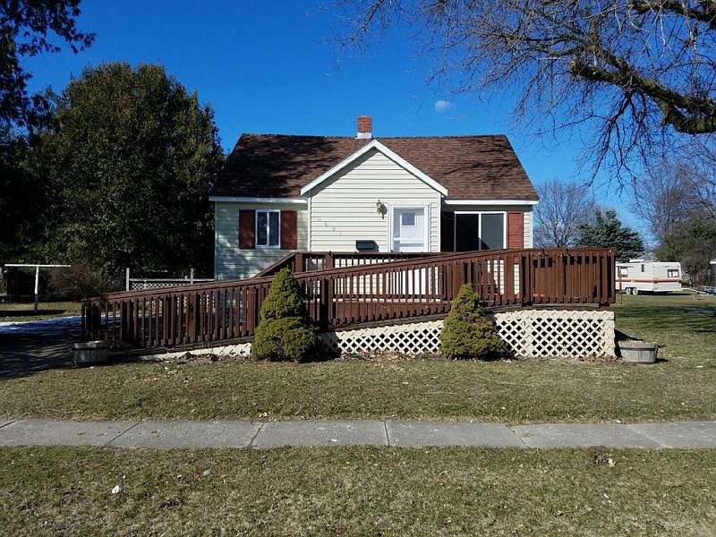 1st image of 6651 Huron St